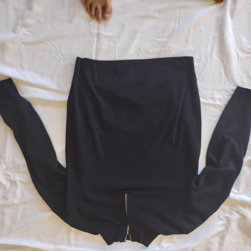 Men's Black Zip-Up Sweater